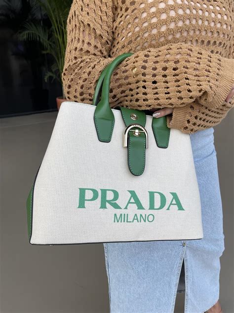 prada bej çanta|prada paketleri.